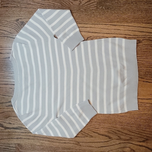 H&M Striped Top - Picture 3 of 5